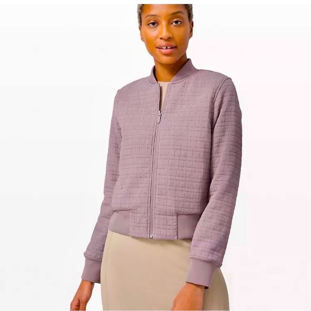 ✨Lululemon Athletica Serene Travels Reversible Bomber Jacket Size 12 - Picture 8 of 13